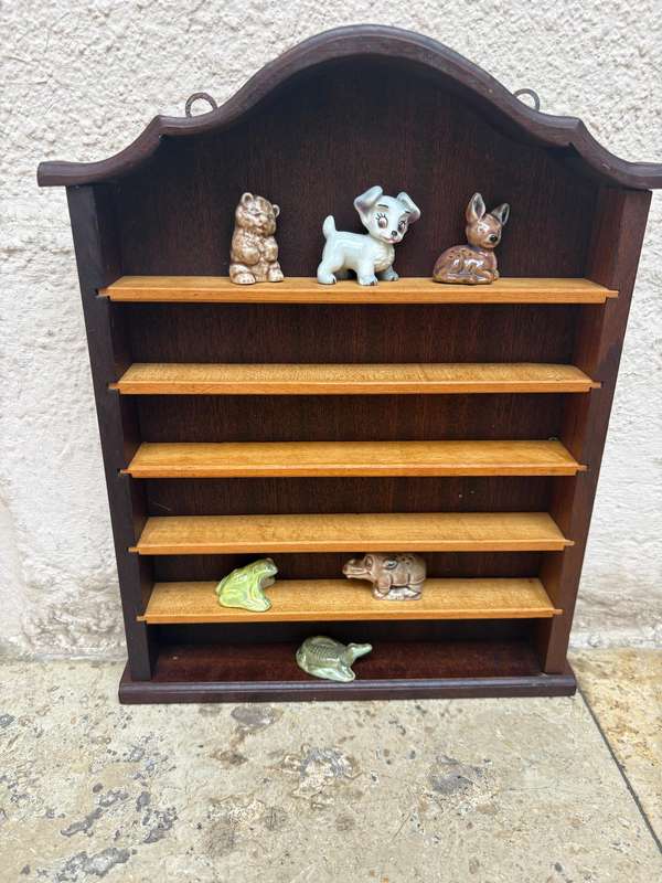Vintage trinket wood display shelf wooden curio thimble display shelf with 6 wade whimsies