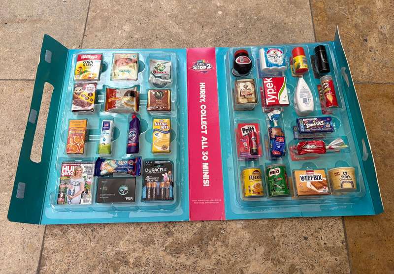 CHECKERS minis  LITTLE SHOP COMPLETE SET 2 COLLECTORS CASE  checkers mini Collectables 30 piece 2017