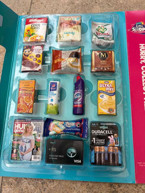 CHECKERS minis  LITTLE SHOP COMPLETE SET 2 COLLECTORS CASE  checkers mini Collectables 30 piece 2017