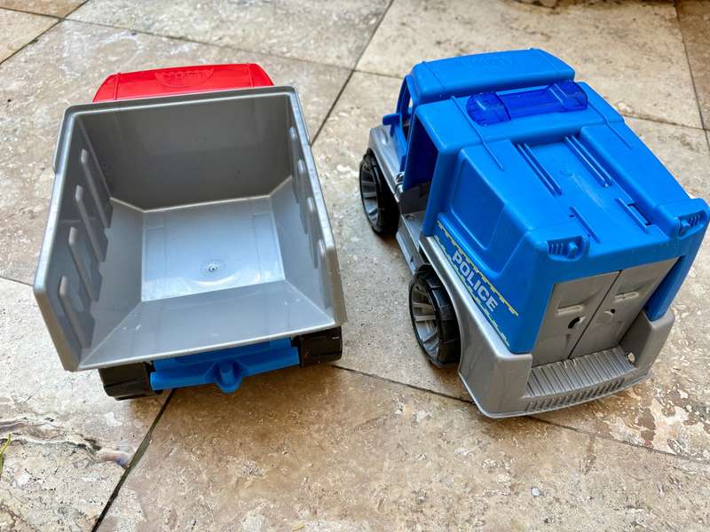 Lena dump truck Lena Police car Pair hard plastic toys Germany