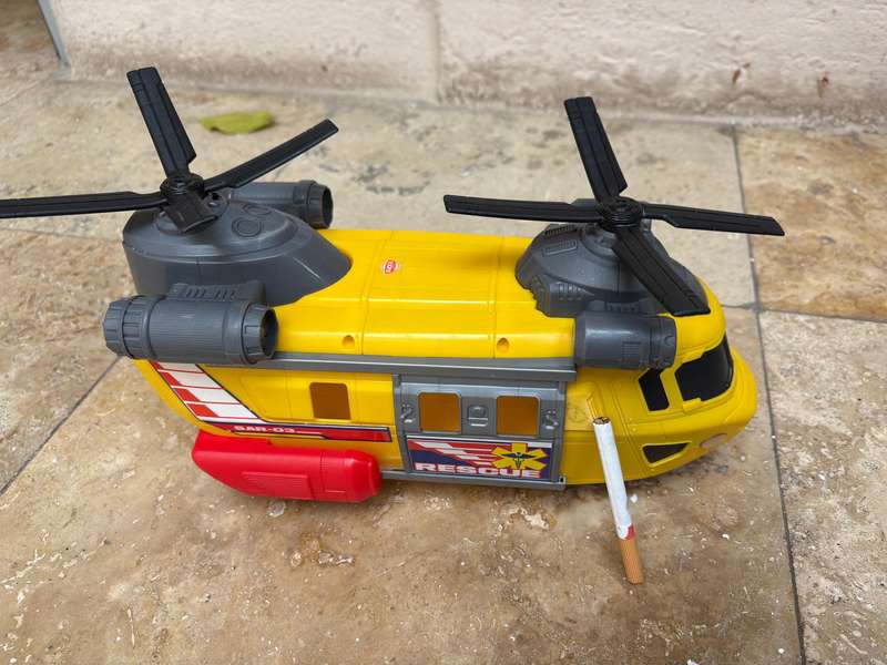 Dickie toys rescue helicopter with lights and sound