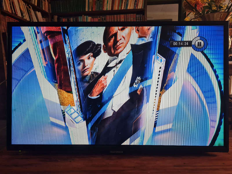 32" FHD Smart TV Telefunken