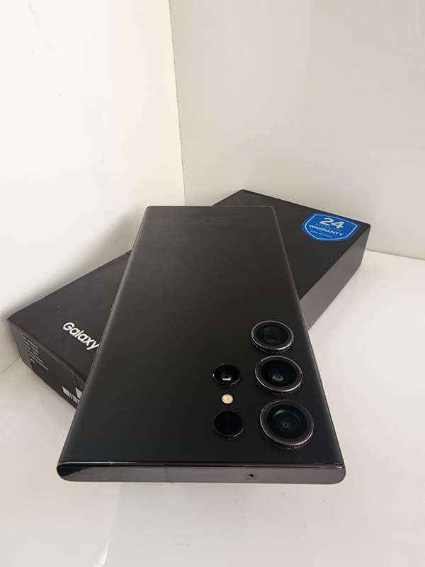 Samsung S23 Ultra 256GB preowned