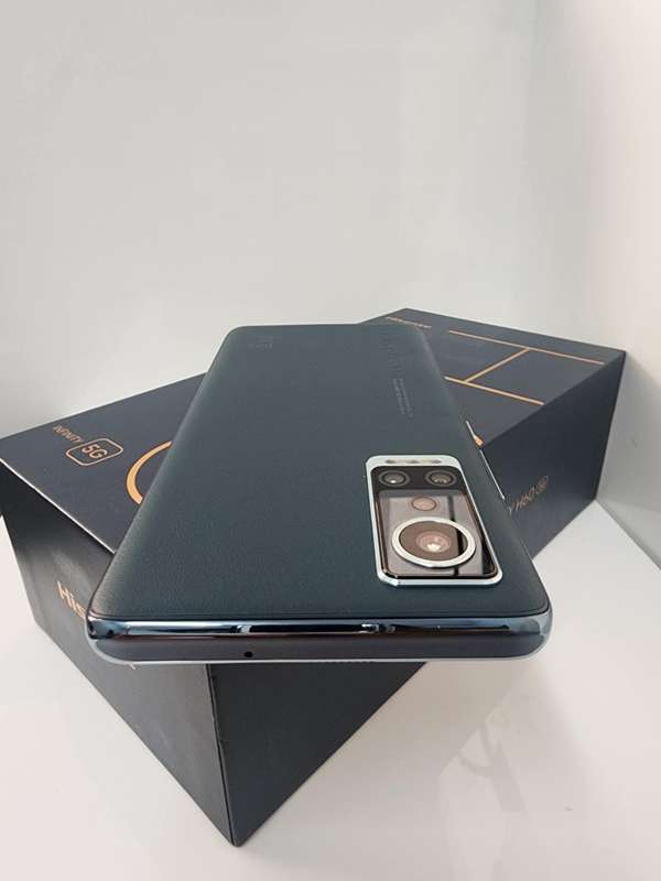 Hisense Infinity H60 5G 128GB Demo