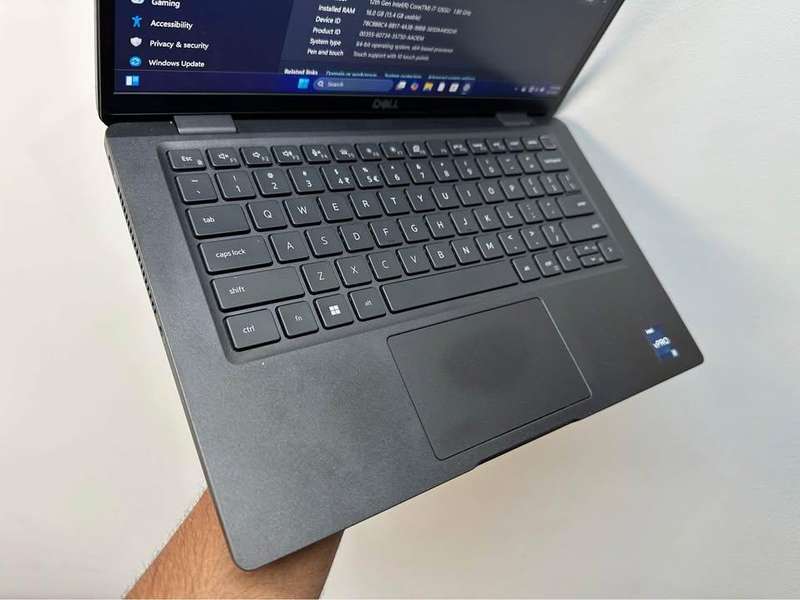 Dell Latitude 7330 (i5 - 12th gen) Touch Screen preowned