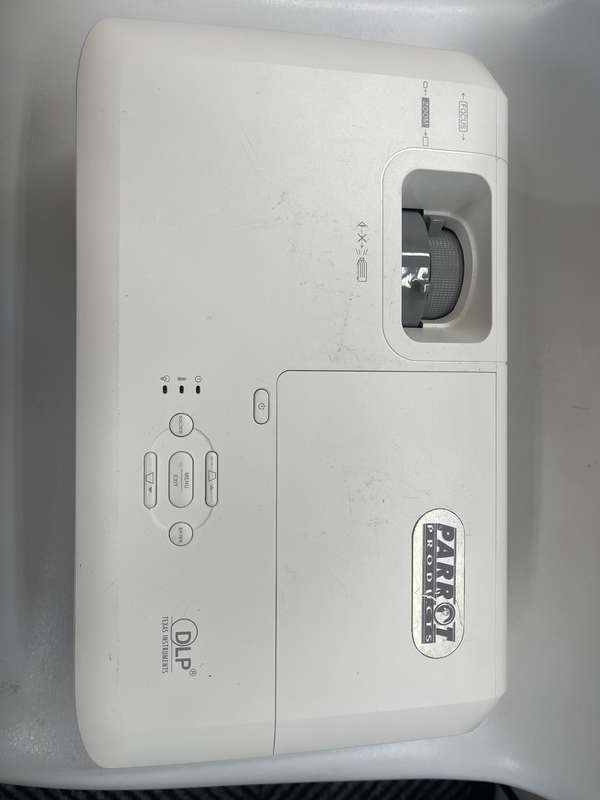 Parrot Products Projector OP0454 - Preowned