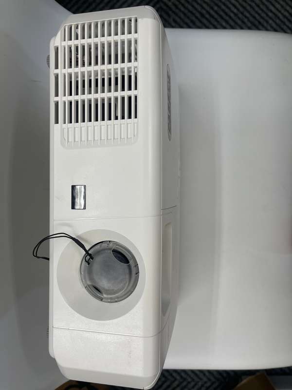 Parrot Products Projector OP0454 - Preowned