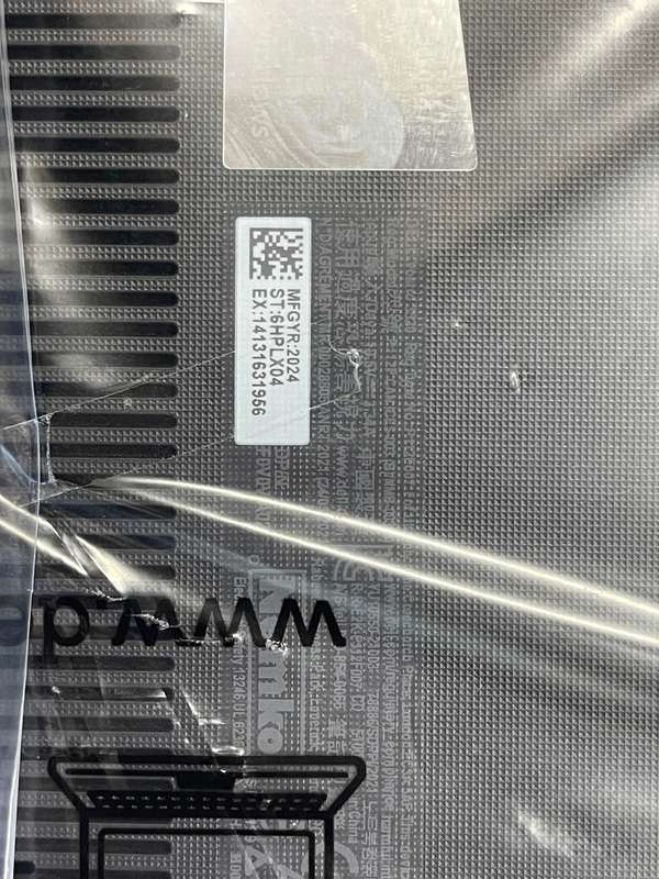 Dell Vostro 3520 - New No Box