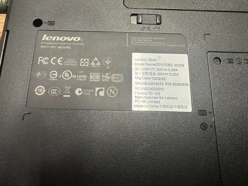 LENOVO-B590 - CORE I3 - 4GB RAM
