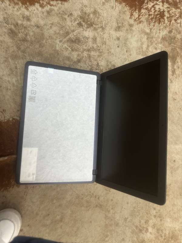 ASUS X543 - Core i3 7th Gen - 4 GB RAM - 1TB  - With box excellent condition - 30 day warranty
