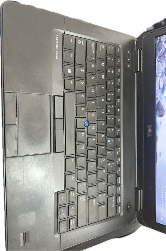 DN5110-Warehouse Clearance : DELL N5110 - INtel Core i7 8 GB RAM