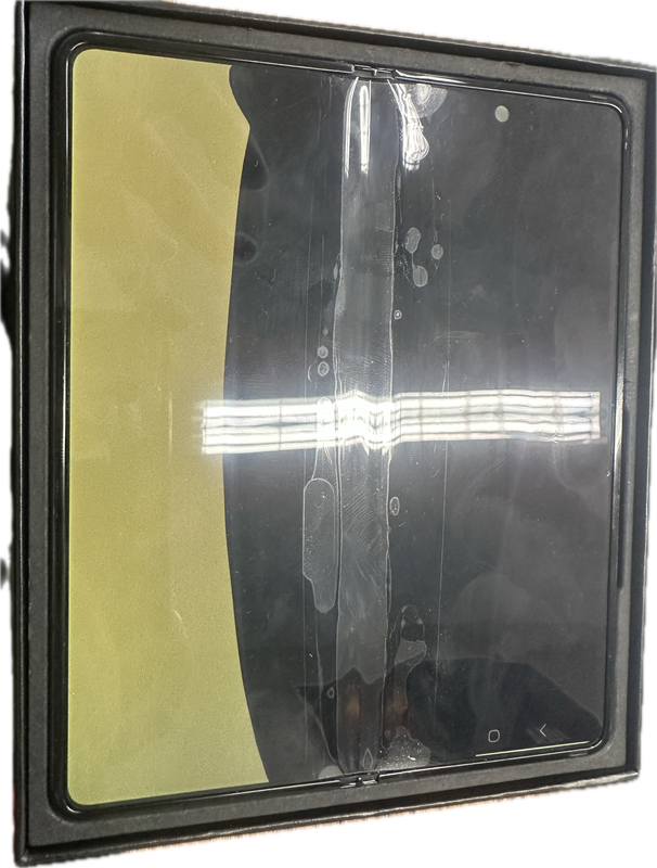 Samsung FOLD 4 256GB - Cracked inner screen- SPARES / REPAIRS