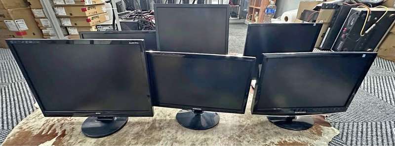 Assorted VGA Monitors preowned