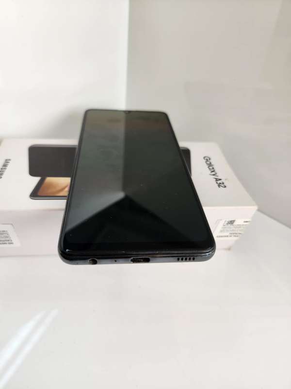 Samsung A32 128GB preowned