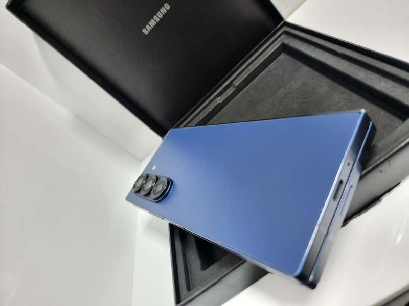 Samsung Z Fold 6 256GB preowned