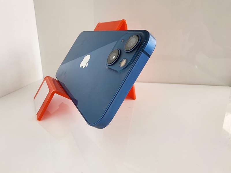 iPhone 13 256GB preowned