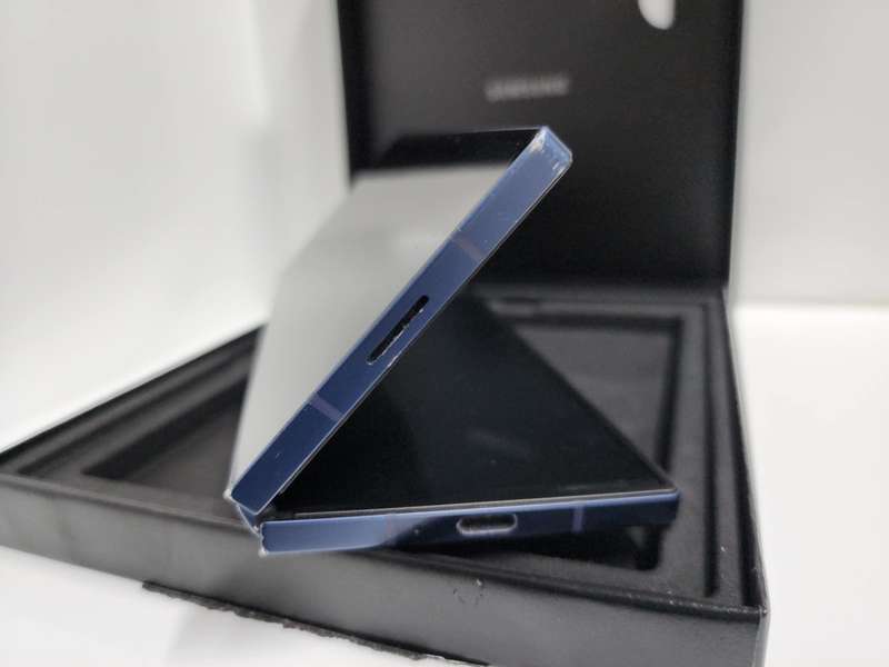 Samsung Z Fold 6 256GB preowned