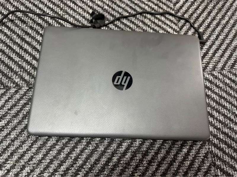 HP 255 G8 Laptop - AMD Ryzen - 8 GB - 256 SSD - Radeon Vega Mobile Gfx 2.10 GHz