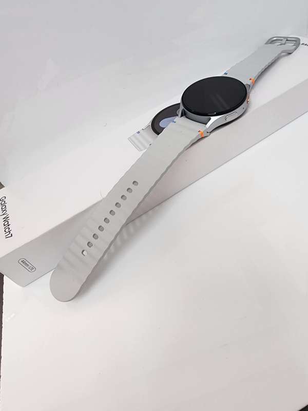 Samsung Galaxy Watch 7 44mm LTE preowned