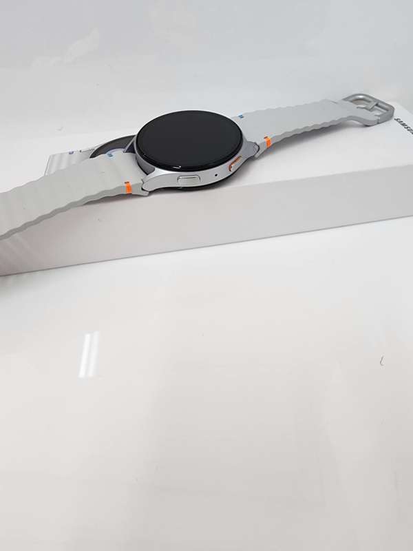 Samsung Galaxy Watch 7 44mm LTE preowned