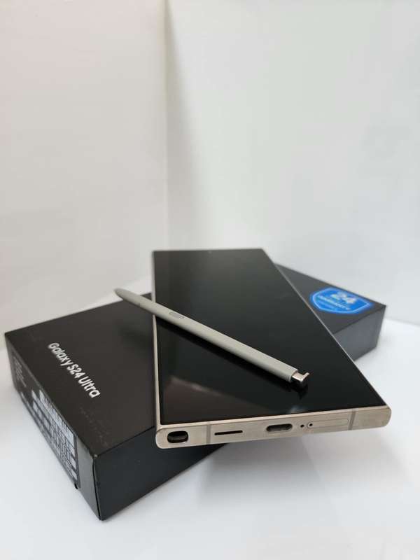 Samsung S24 Ultra 256GB preowned
