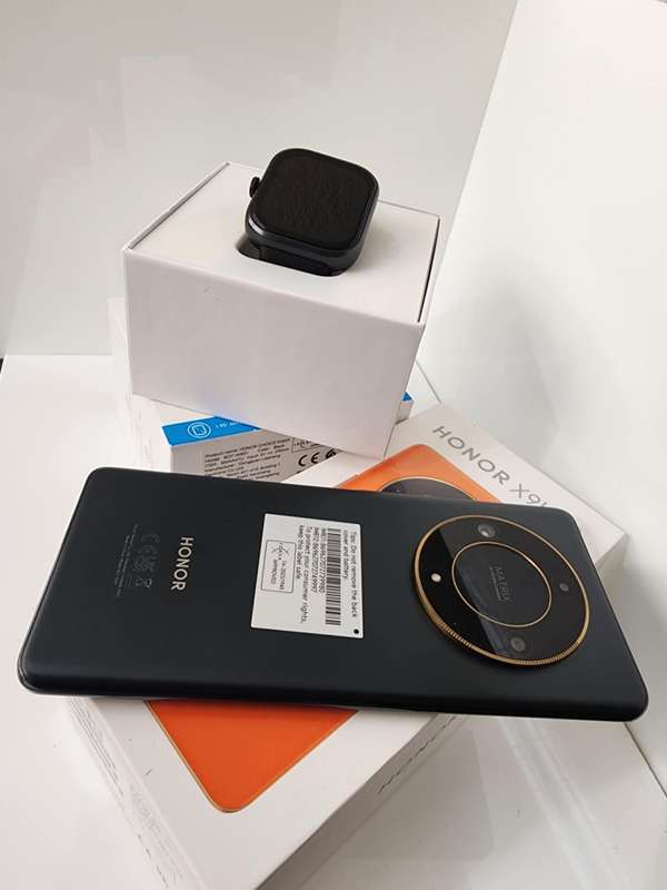 Honor X9b 5G 256GB AND Honor Choice Watch - demo bundle
