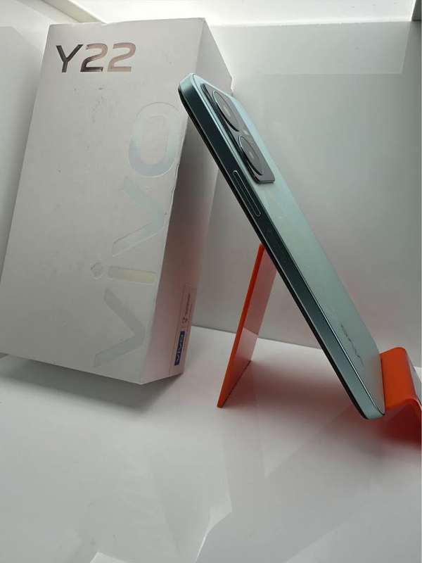 Vivo Y22 64GB preowned