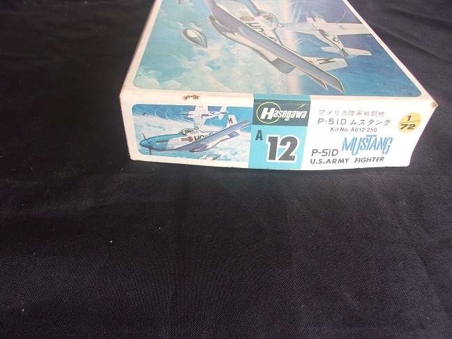 Hasegawa 1:72 scale Mustang & Heller Spitfire model plane kits for 1 bid
