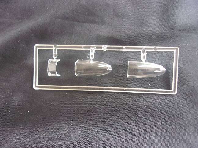 Hasegawa 1:72 scale Mustang & Heller Spitfire model plane kits for 1 bid