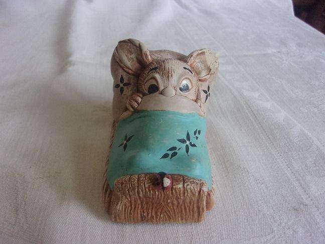 Lot of 5 vintage Pendelfin stoneware figurines for 1 bid