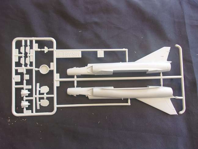 Frog 1:72 Javelin fighter & Heller AMD Mirage model plane kits for 1 bid