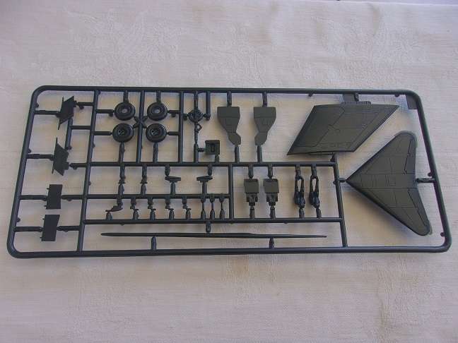 Frog 1:72 Javelin fighter & Heller AMD Mirage model plane kits for 1 bid