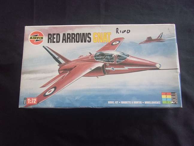 Academy 1:72 scale Mustang & Airfix Red Arrows Gnat model plane kits for 1 bid
