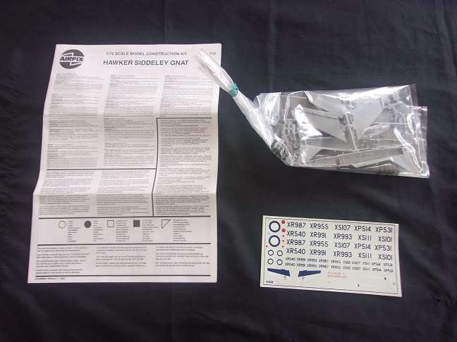 Academy 1:72 scale Mustang & Airfix Red Arrows Gnat model plane kits for 1 bid
