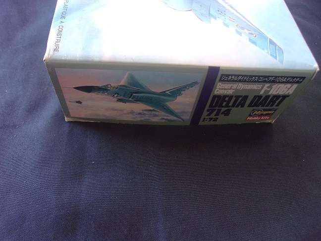 Hasegawa 1:72 scale BAC E.E. Lightning & Delta Dart model plane kits for 1 bid