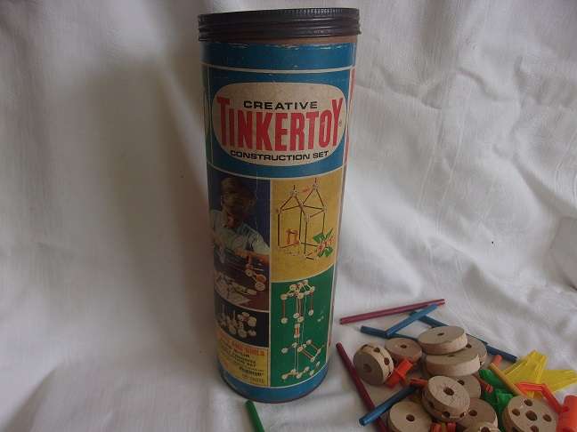 Vintage Tinkertoy No. 136 Junior Architect Creative Construction set