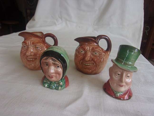 Vintage Beswick salt & pepper & 2 Royal Doulton character jugs for 1 bid