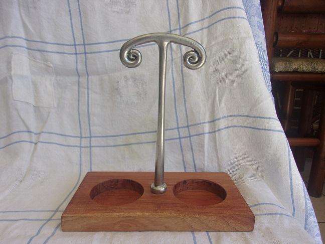 Vintage Carrol Boyes double glass stand