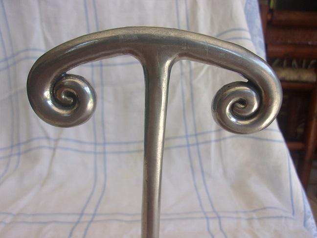 Vintage Carrol Boyes double glass stand