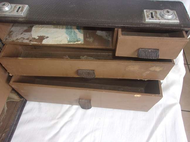 Vintage compartmented travelling case with Union-Castle Line sticker