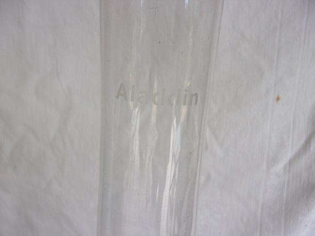 Vintage Aladdin Model 21c kerosene table lantern with glass chimney & new wick