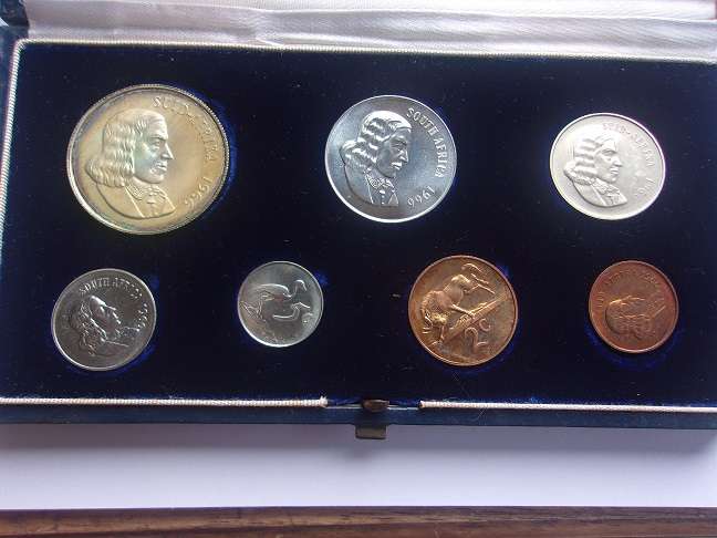 1966 SA short proof set with silver R1 in SAM box