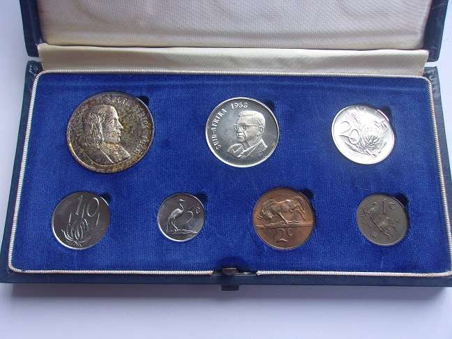 1968 SA short proof set with silver R1 in SAM box