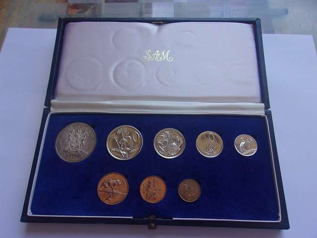 1971 SA short proof set with silver R1 in SAM box