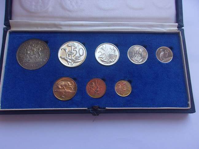 1973 SA short proof set with silver R1 in SAM box