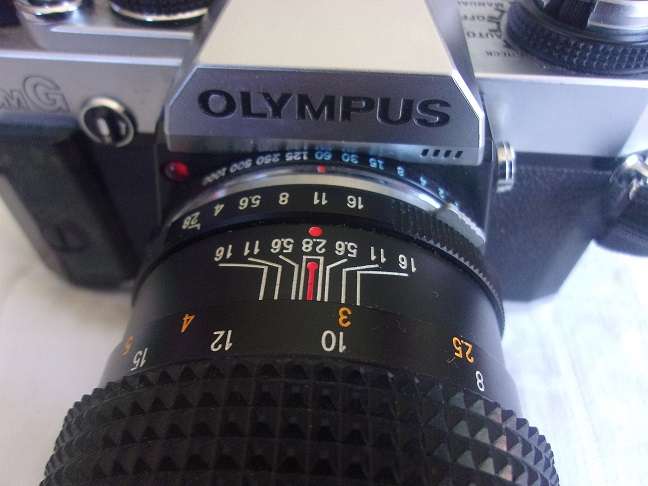 Vintage Olympus OM-G camera + extra lens + flash