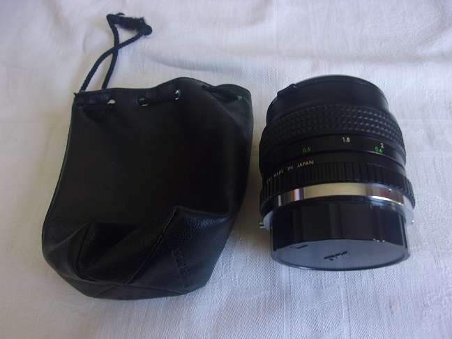 Vintage Olympus OM-G camera + extra lens + flash
