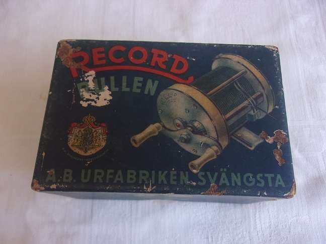 Rare vintage Record No. 1550C casting reel - works perfectly