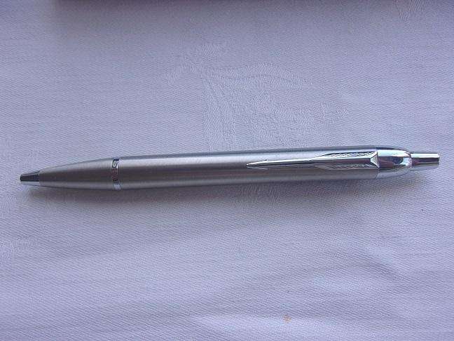 2 Balmain Paris rollerballs, 1 Parker ballpoint and a Quill propelling pencil for 1 bid