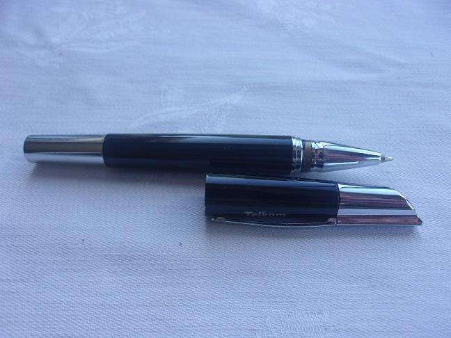 2 Balmain Paris rollerballs, 1 Parker ballpoint and a Quill propelling pencil for 1 bid